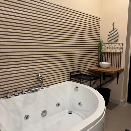 Urban Loft דירה